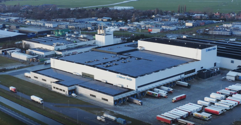 Toyota aide Albert Heijn à pérenniser son centre de distribution avec ses AGV | Toyota Material Handling France