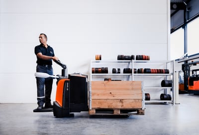 Quel transpalette choisir pour le transport horizontal